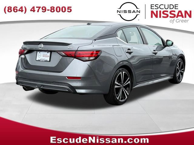 Certified 2022 Nissan Sentra SR w/ Lighting Package FWD image 4