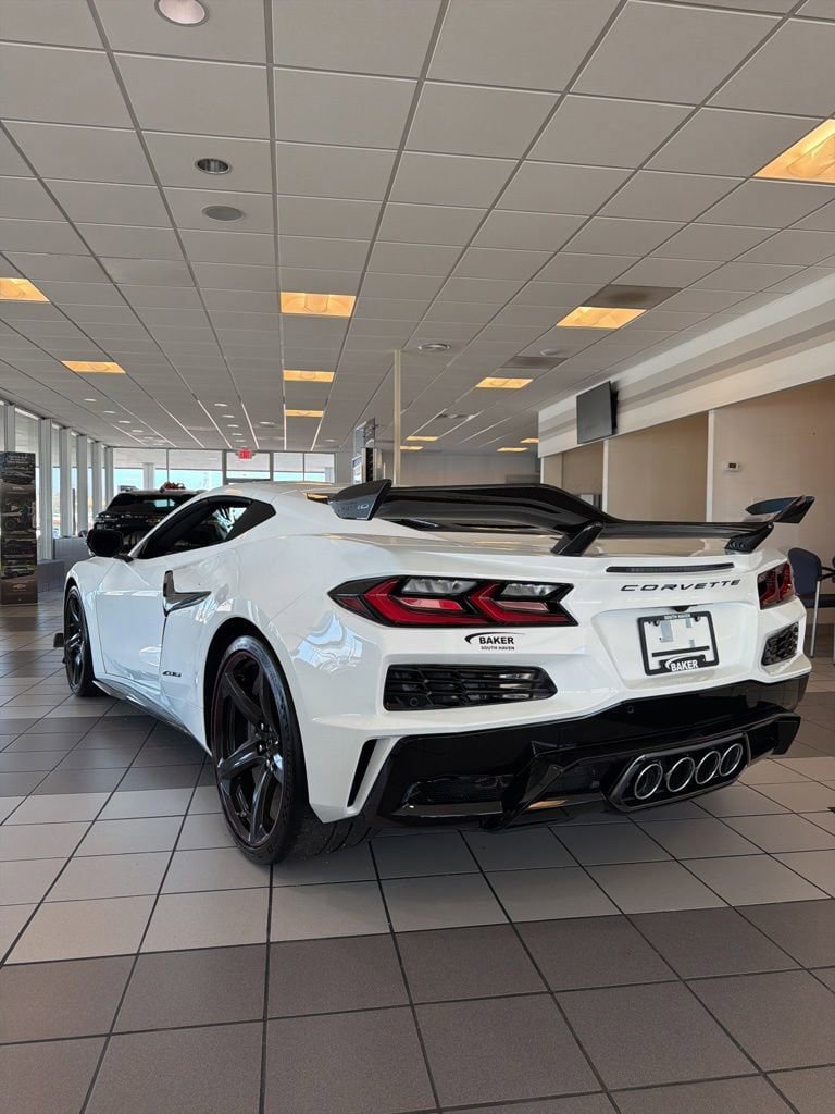 New 2026 Chevrolet Corvette Z06 RWD image 9