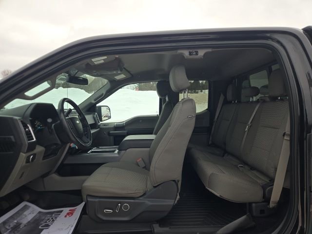 Used 2015 Ford F150 XLT w/ Equipment Group 302A Luxury image 16