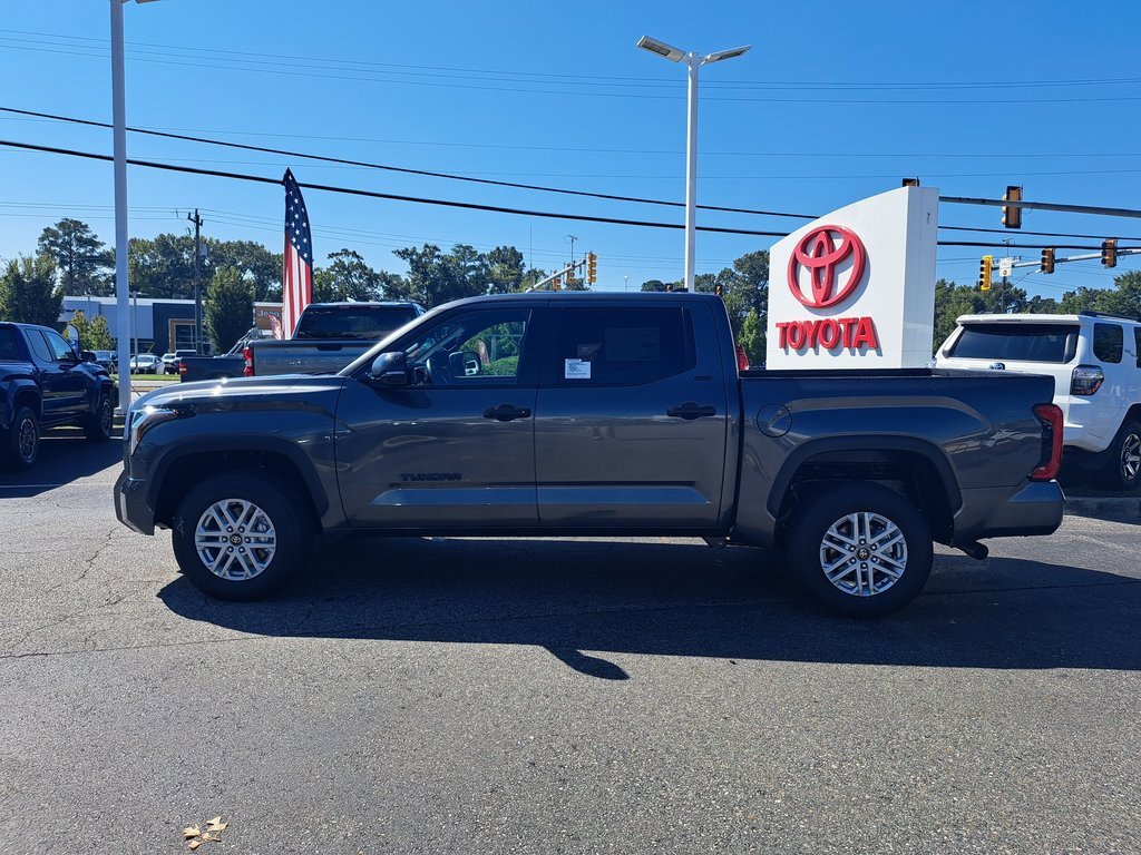 New 2026 Toyota Tundra SR5 image 9