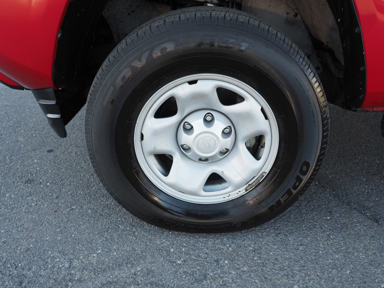 Used 2022 Toyota Tacoma SR image 8