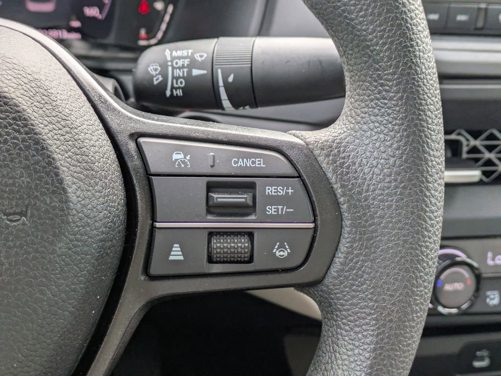 Used 2024 Honda Accord EX image 25