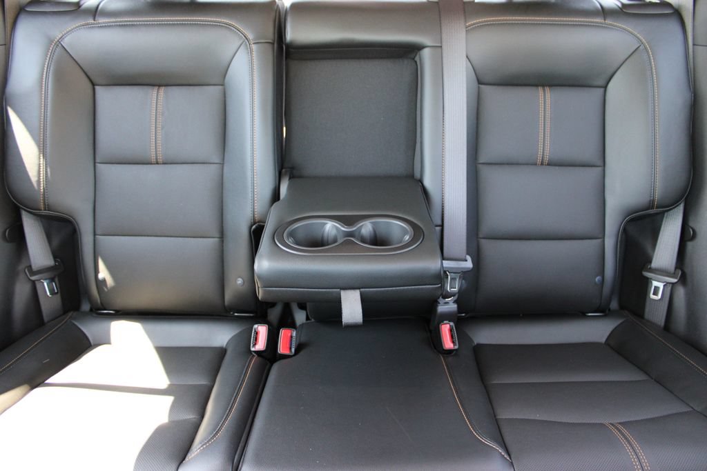 Certified 2023 Chevrolet Equinox Premier FWD image 39