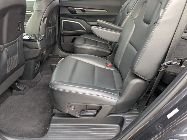 Used 2025 Kia Telluride S AWD/4WD image 30