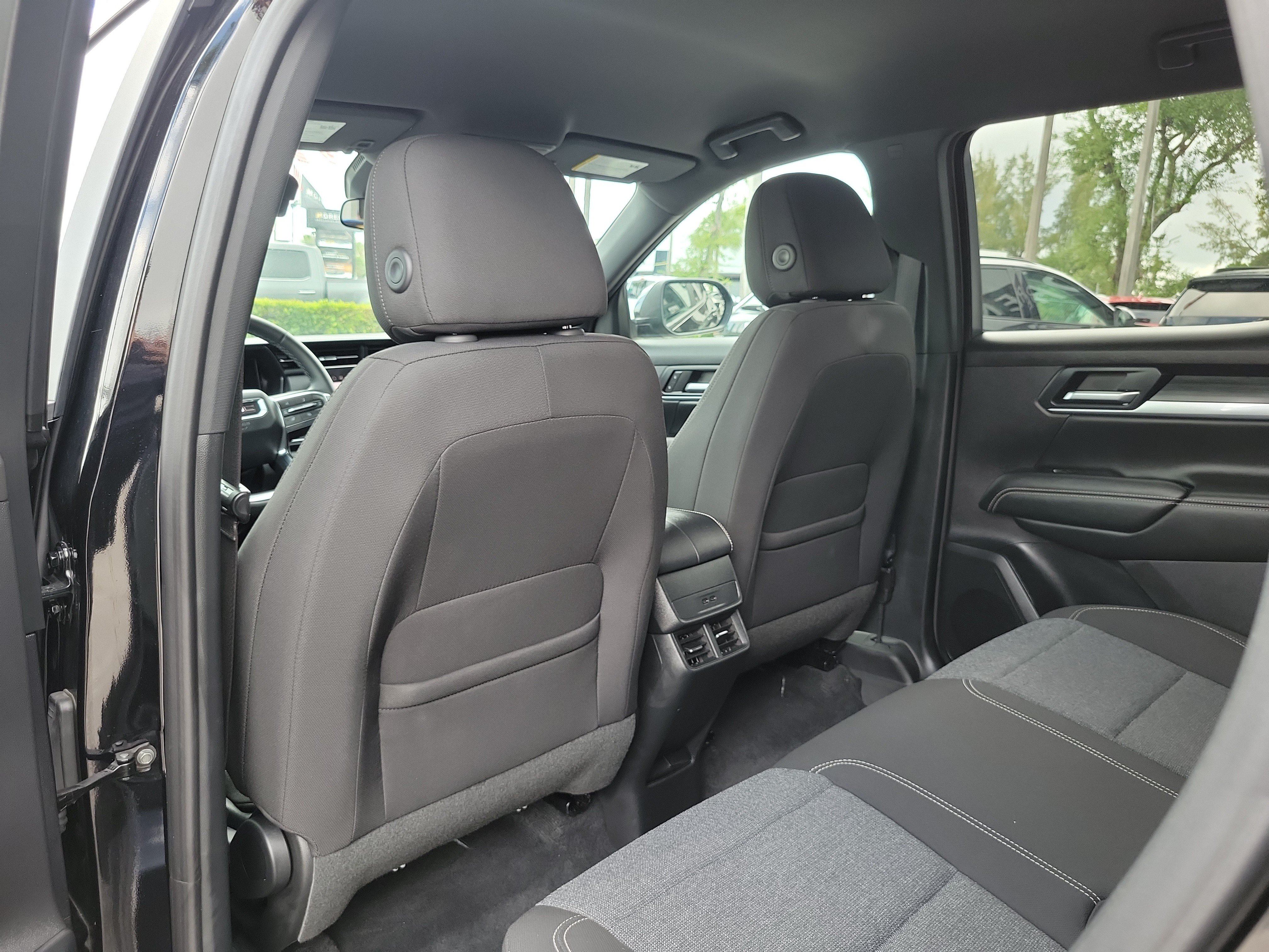Used 2025 GMC Terrain Elevation w/ Black Edition AWD/4WD image 14