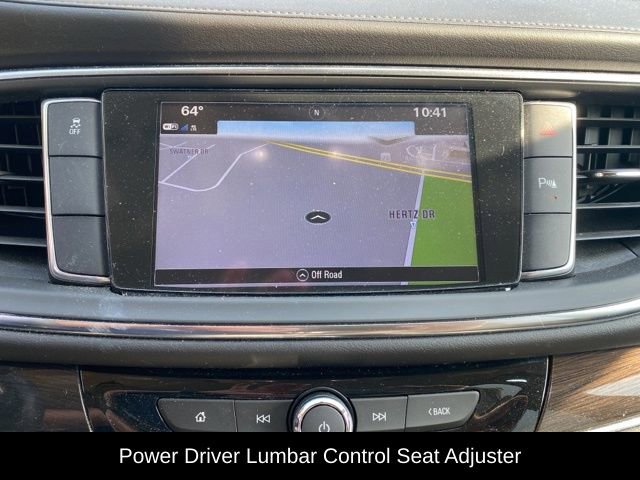 Used 2018 Buick Enclave Essence image 19