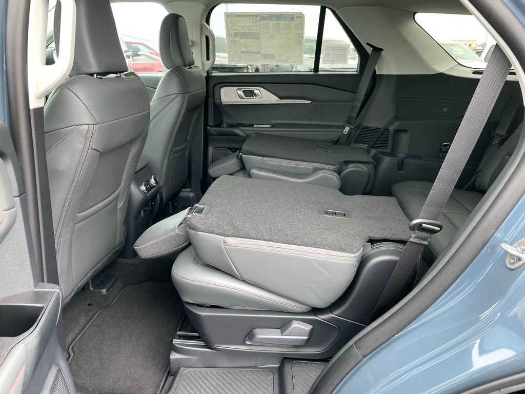 New 2026 Ford Explorer Active w/ Active Comfort Package image 56