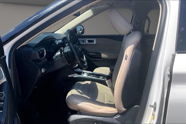 Used 2020 Ford Explorer Limited AWD/4WD image 23