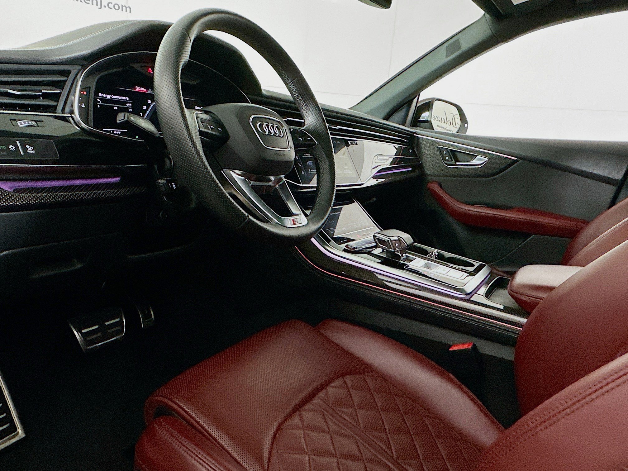 Used 2023 Audi SQ8 Premium Plus w/ Executive Package image 7