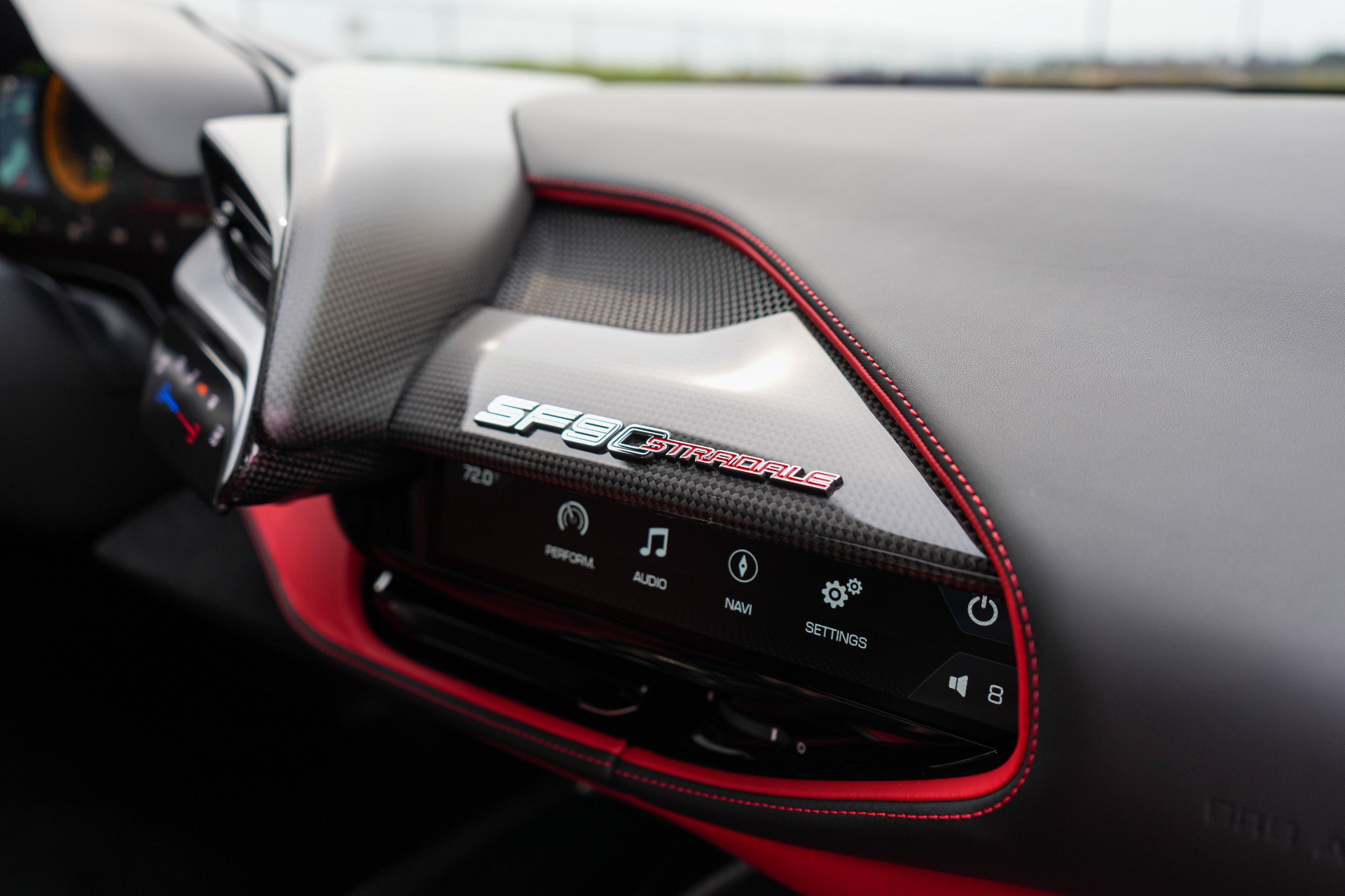 Used 2022 Ferrari SF90 Stradale AWD/4WD image 28
