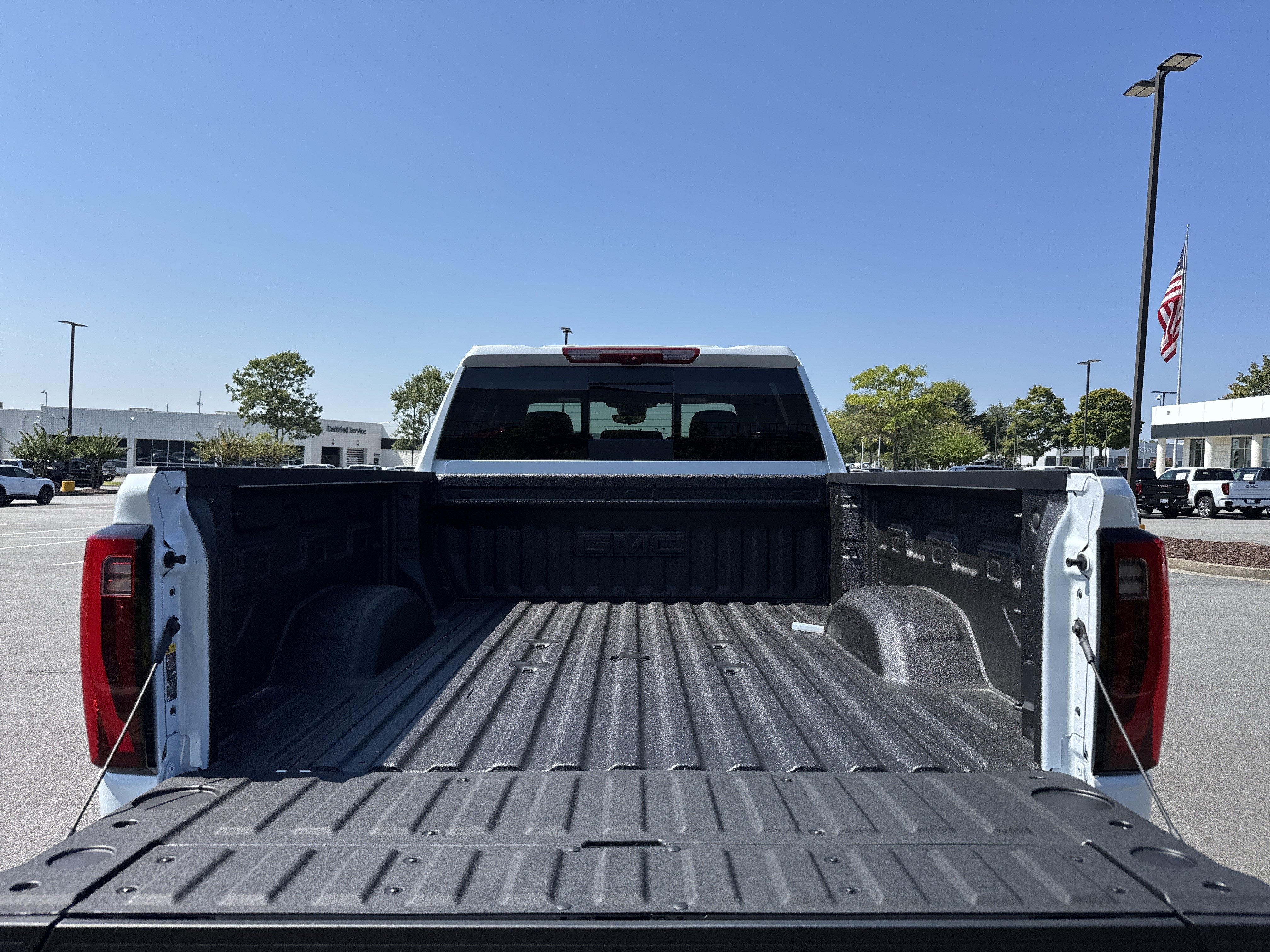 New 2026 GMC Sierra 2500 Denali Ultimate AWD/4WD image 33