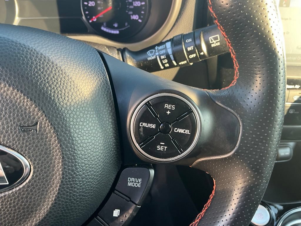 Used 2017 Kia Soul ! w/ Tech Package FWD image 20