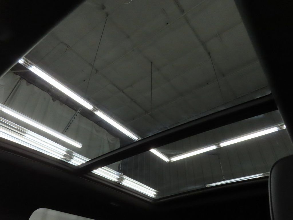 Used 2025 Chevrolet Suburban Z71 w/ Z71 Off-Road Package AWD/4WD image 29