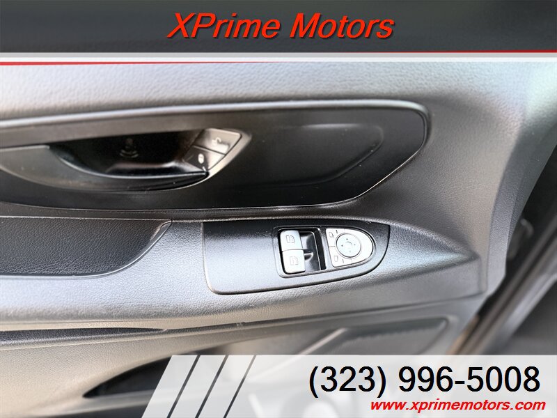 Used 2018 Mercedes-Benz Metris Passenger image 15