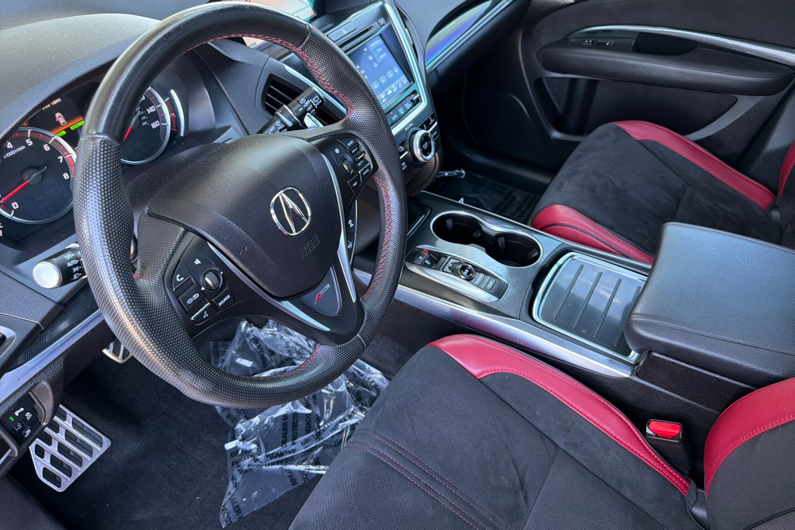 Used 2020 Acura MDX w/ Technology Package AWD/4WD image 12