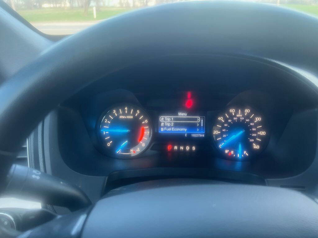 Used 2017 Ford Explorer FWD image 8