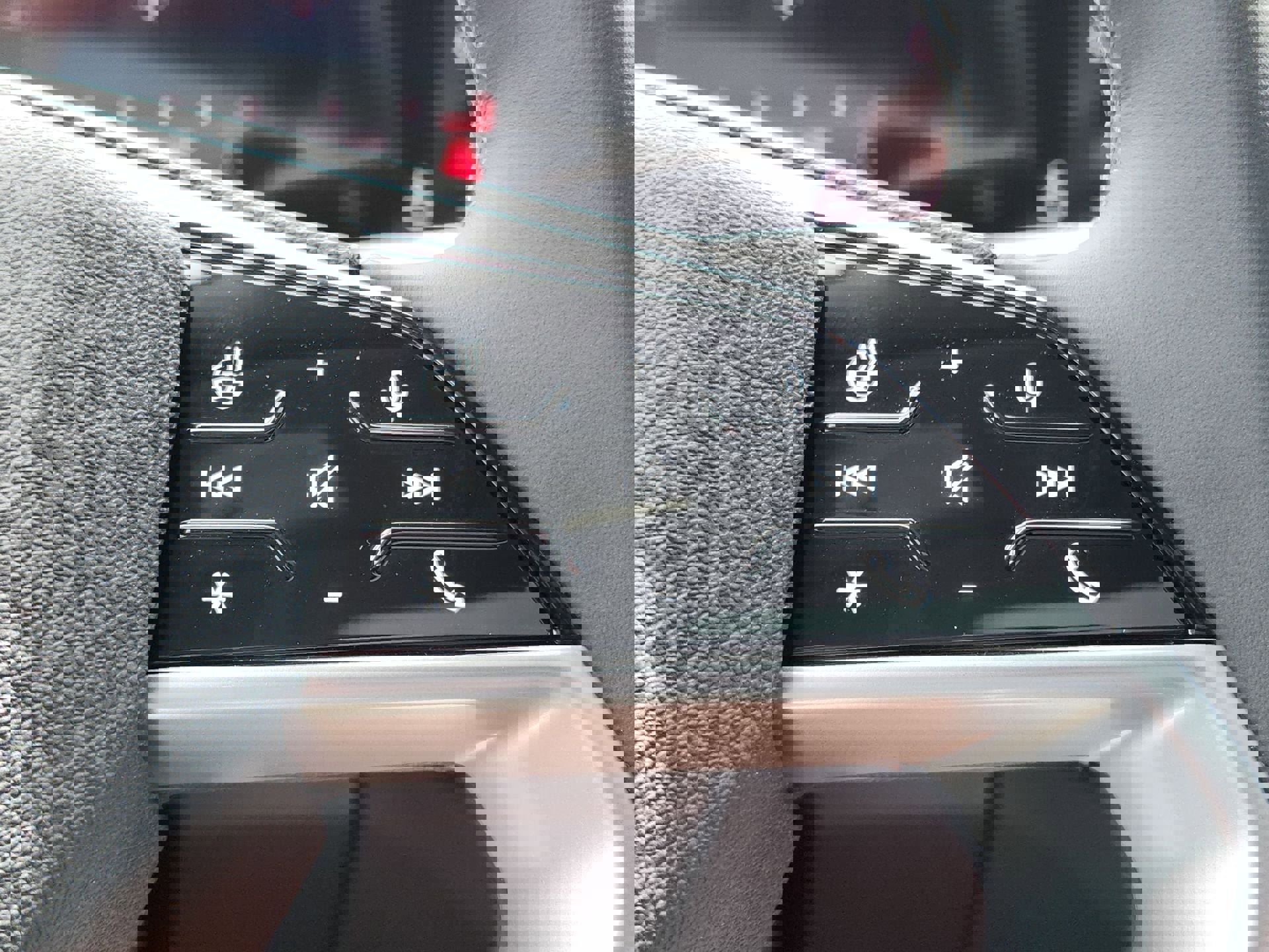 Used 2025 Audi Q5 Premium Plus w/ Premium Plus image 21