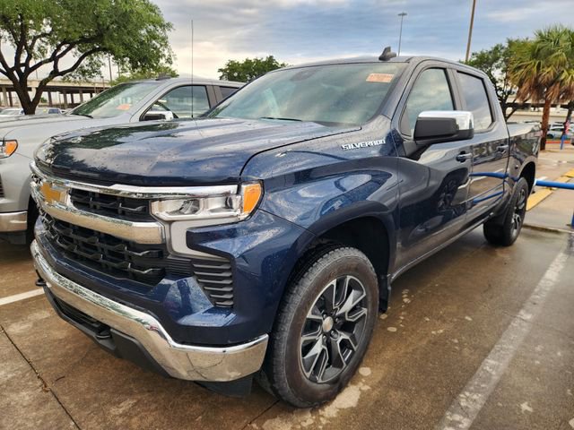 Used 2023 Chevrolet Silverado 1500 LT image 3