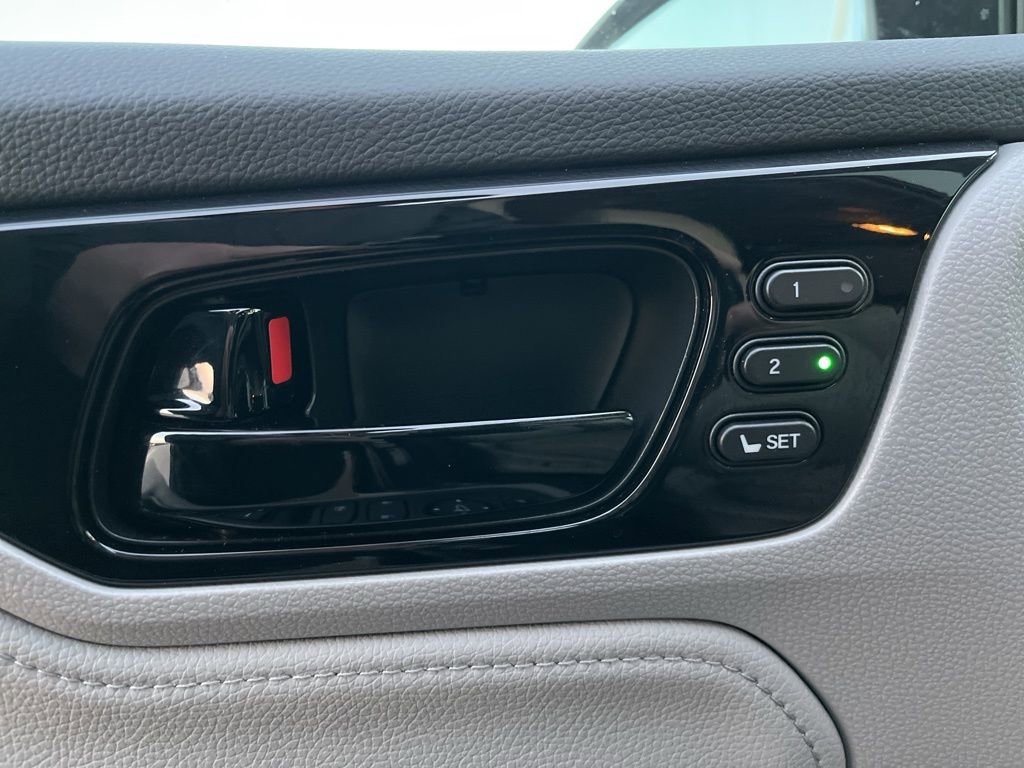 Certified 2024 Honda Odyssey Elite image 12