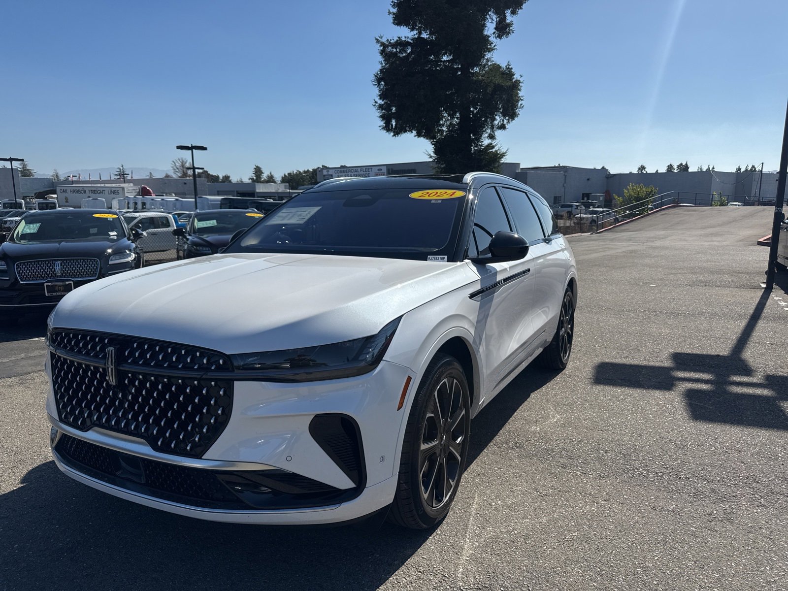 Certified 2024 Lincoln Nautilus Reserve w/ Equipment Group 202A