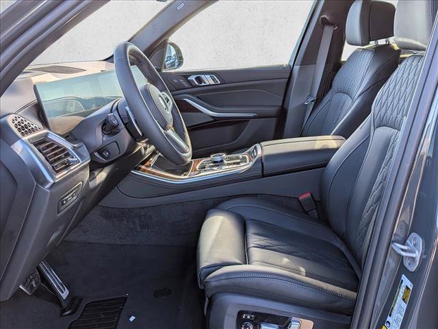 New 2026 BMW X5 xDrive50e w/ Executive Package image 4