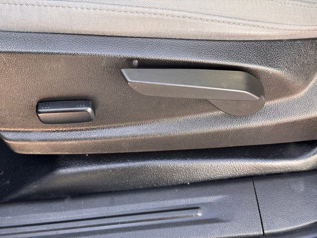 Used 2022 Chevrolet Colorado W/T w/ WT Convenience Package image 12