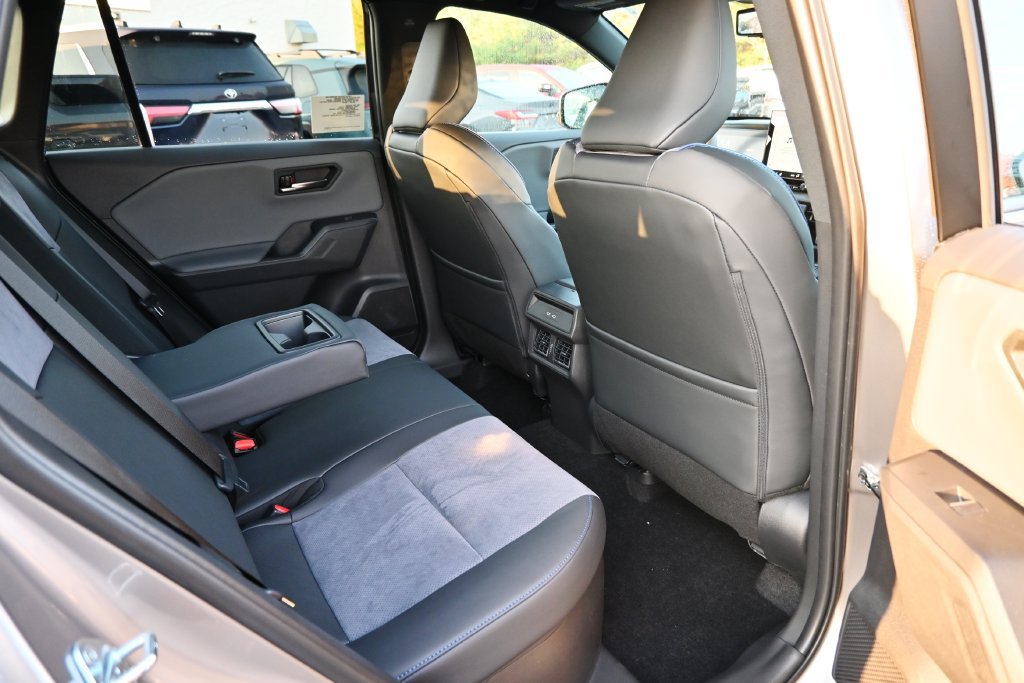 New 2026 Toyota RAV4 XSE w/ Panoramic Sun Roof Package AWD/4WD image 16