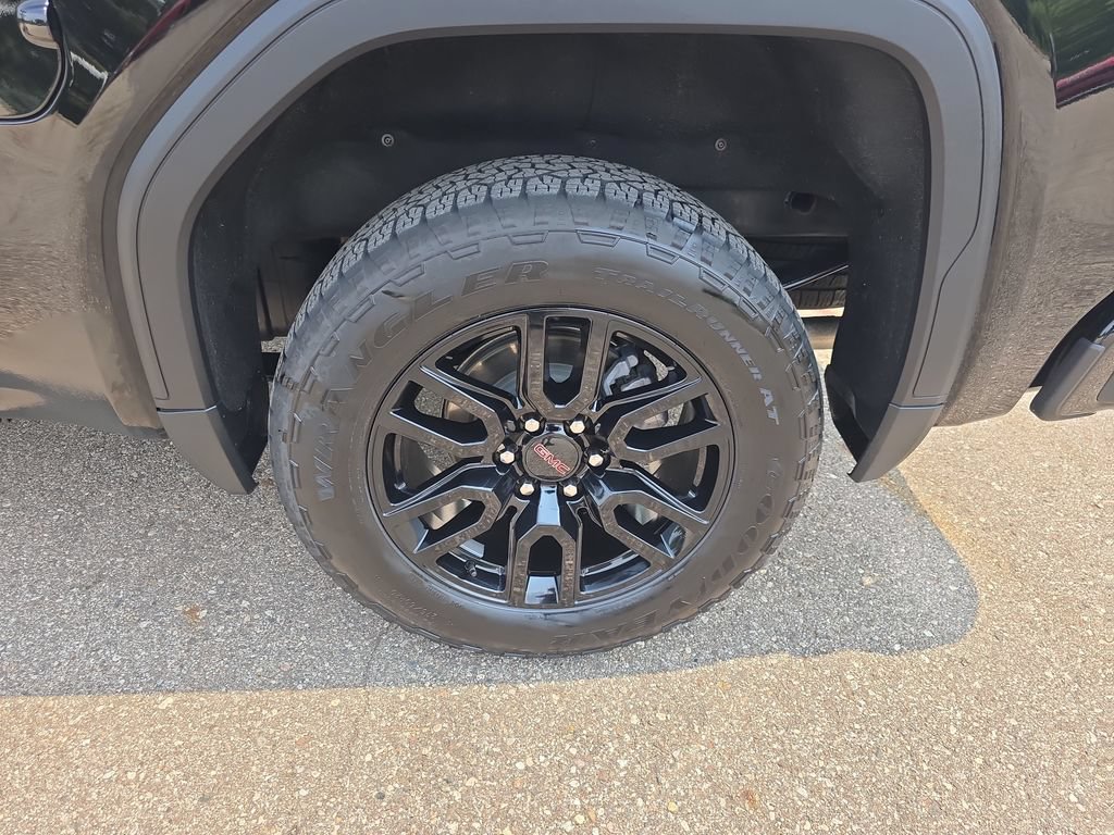 Certified 2025 GMC Sierra 1500 Elevation AWD/4WD image 37