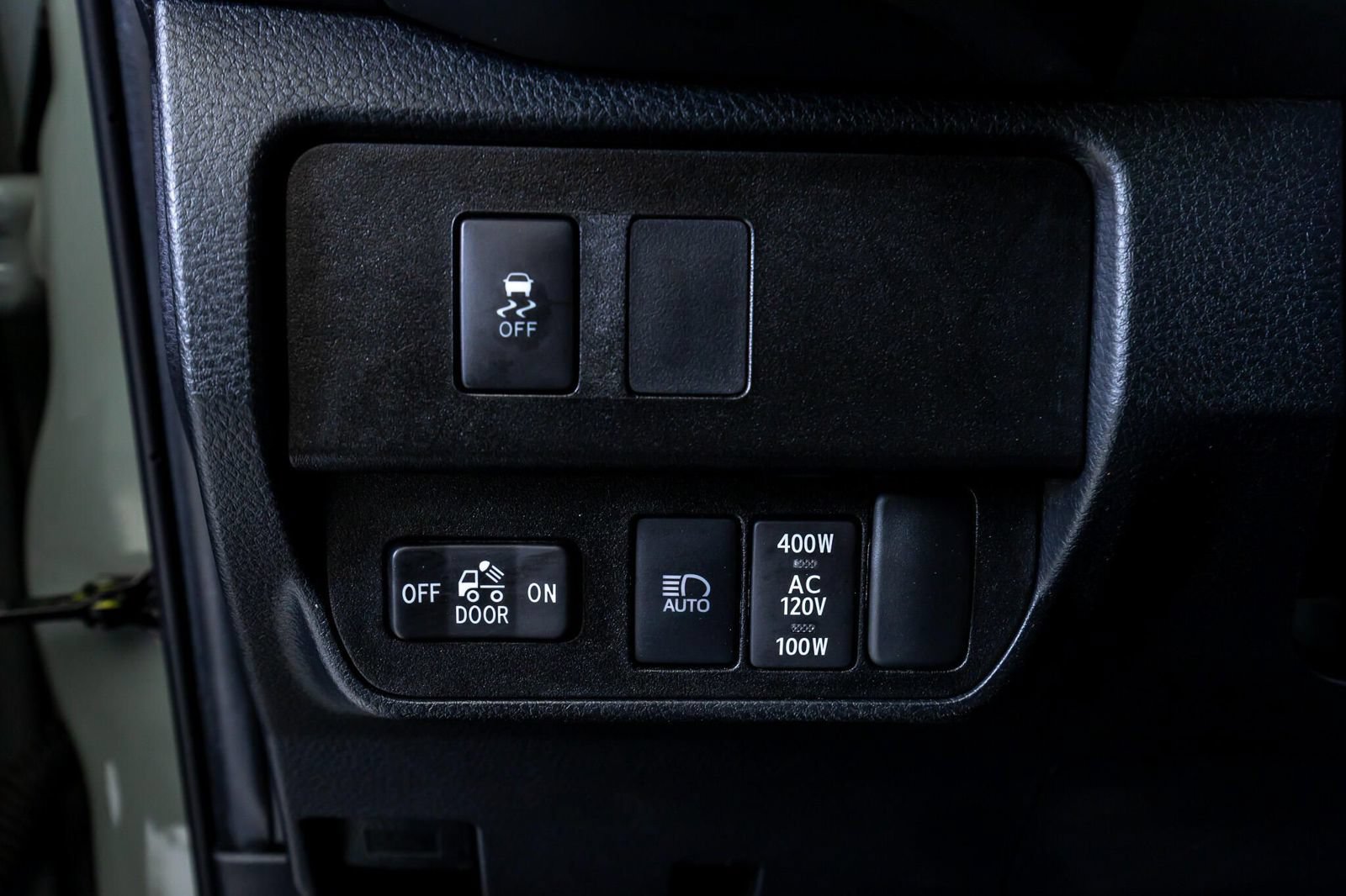 Used 2022 Toyota Tacoma TRD Sport AWD/4WD image 22