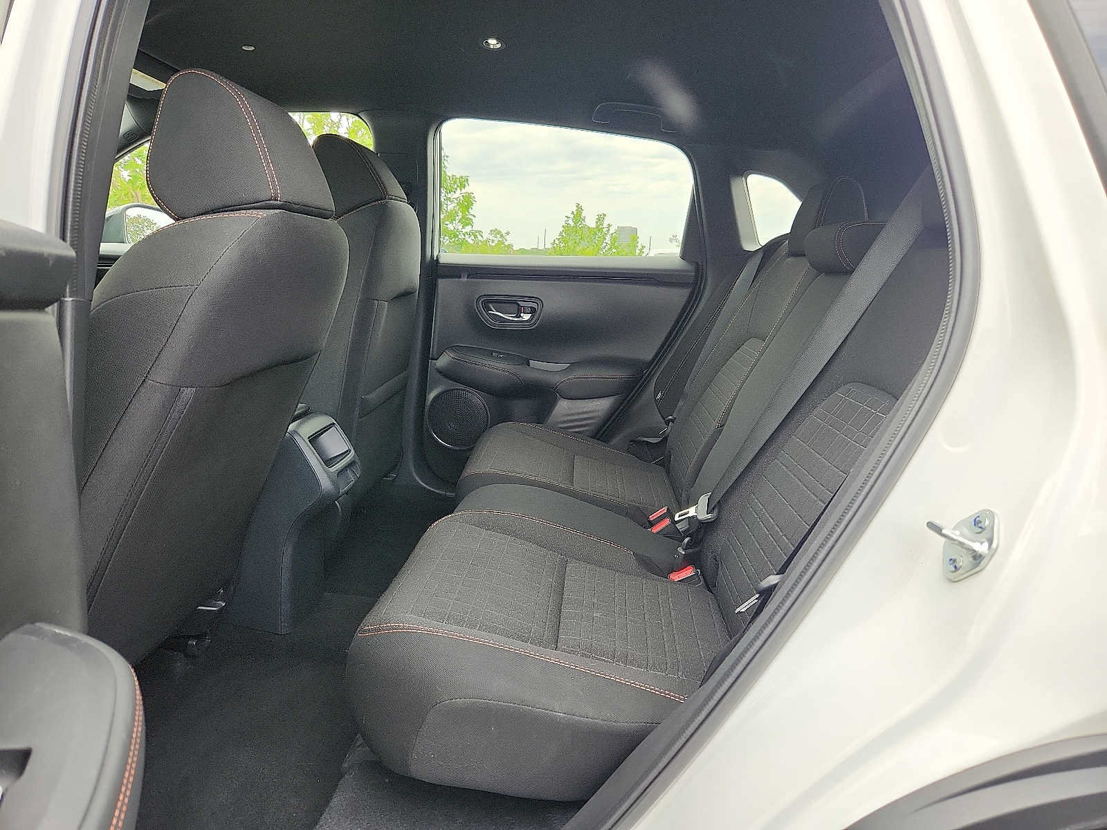 Certified 2025 Honda HR-V Sport image 10