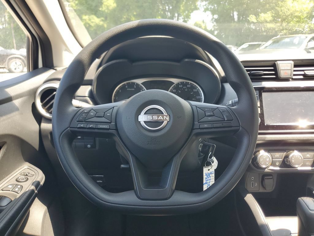 Used 2025 Nissan Versa S w/ S Plus Package FWD image 20