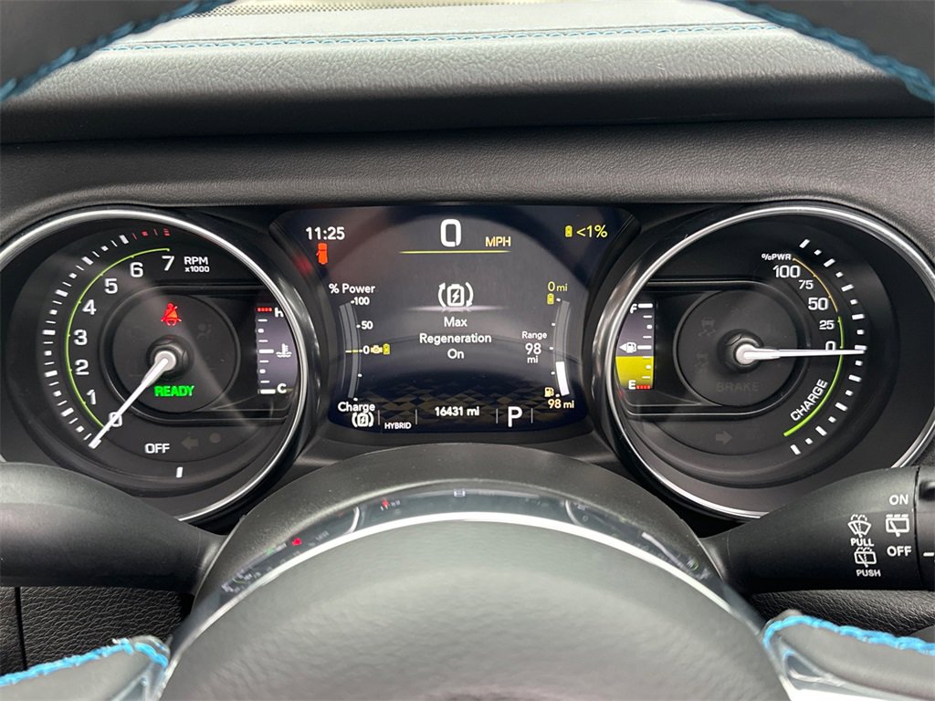 Used 2023 Jeep Wrangler Unlimited Rubicon 4xe w/ Steel Bumper Group image 21