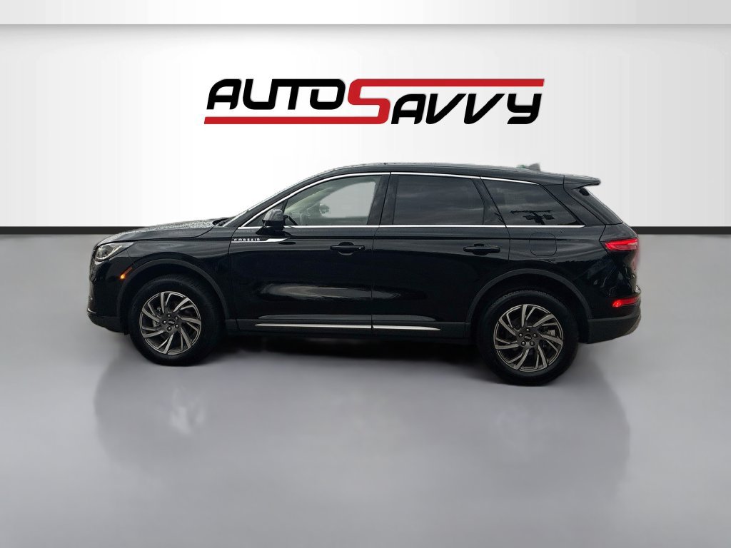Used 2025 Lincoln Corsair AWD image 4