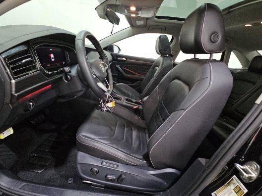 Used 2022 Volkswagen Jetta SEL FWD image 3