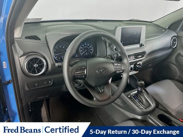 Certified 2022 Hyundai Kona SE w/ Cargo Package image 18