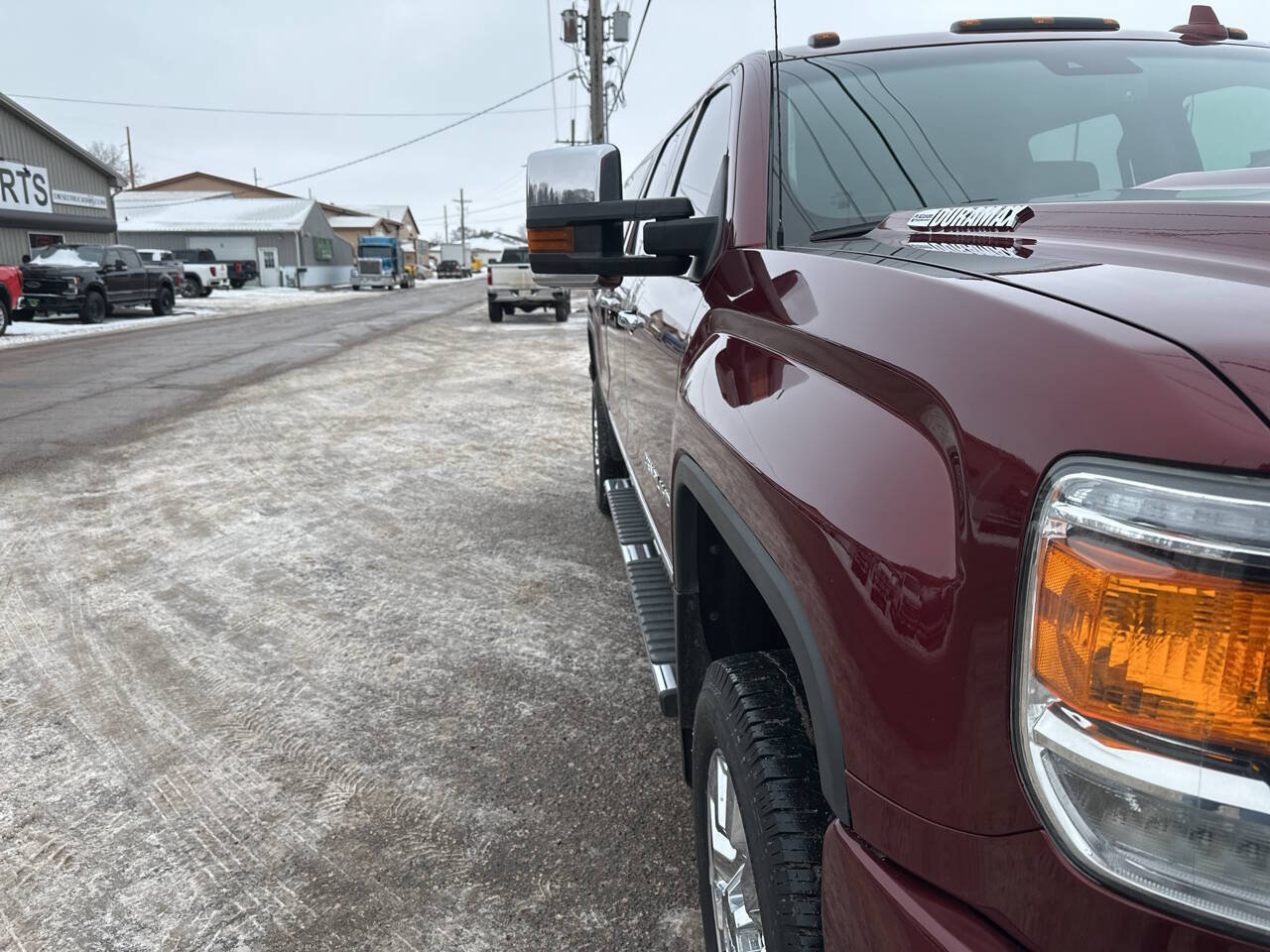Used 2017 GMC Sierra 2500 Denali w/ Duramax Plus Package AWD/4WD image 29