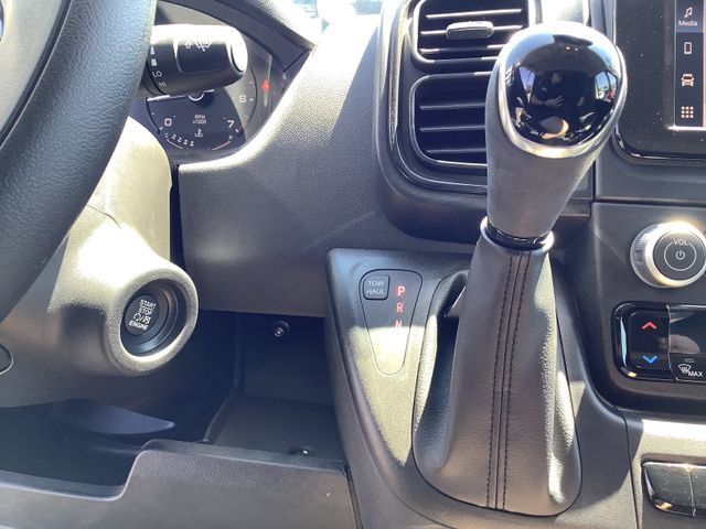 Used 2025 RAM ProMaster 2500 w/ Convenience Group FWD image 15