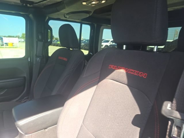 Used 2023 Jeep Wrangler Unlimited Rubicon AWD/4WD image 13