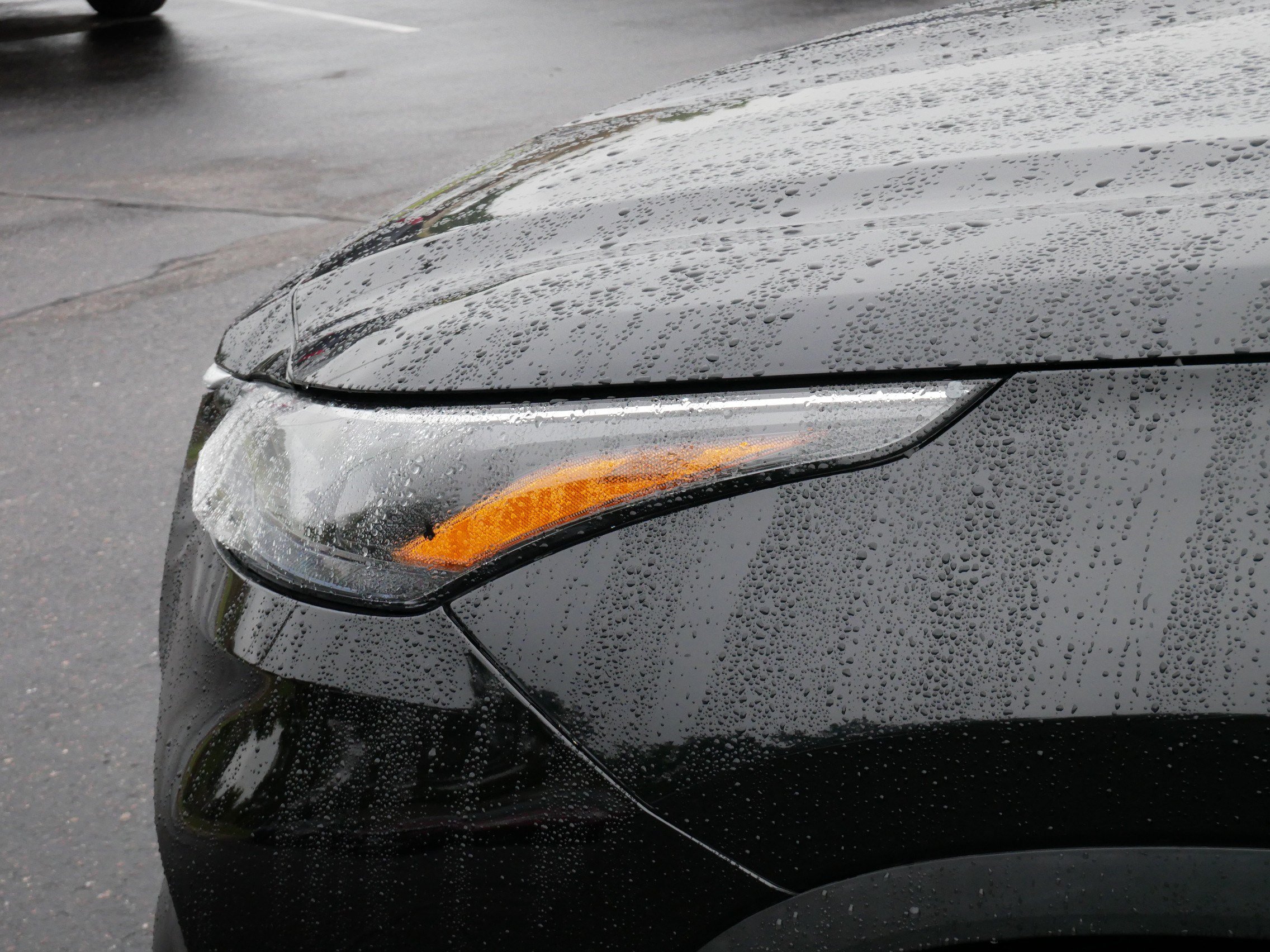 Used 2024 Toyota Highlander XLE AWD/4WD image 16