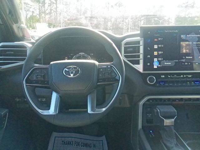 Used 2025 Toyota Sequoia Platinum AWD/4WD image 27