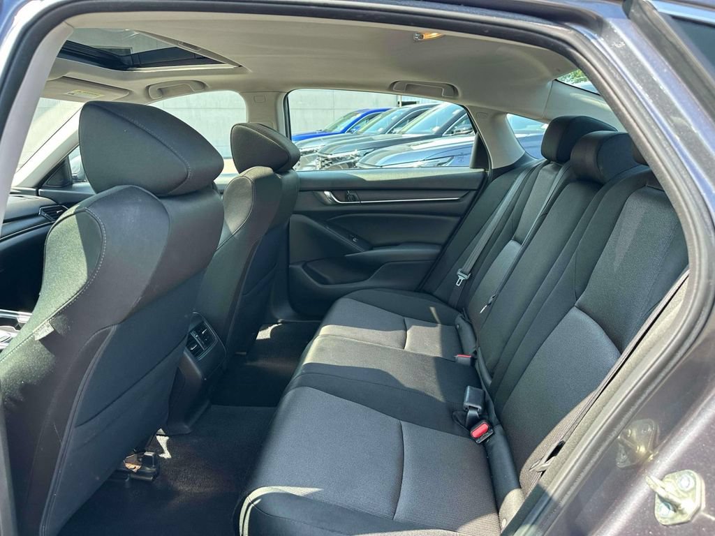 Certified 2019 Honda Accord EX image 9