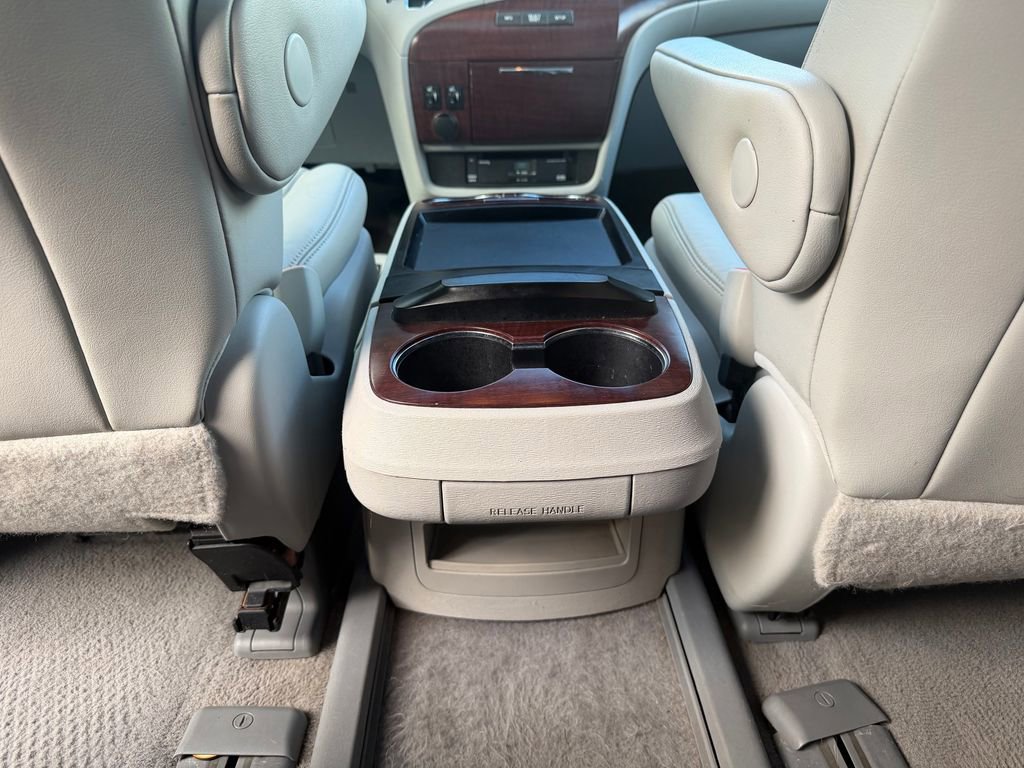 Used 2011 Toyota Sienna XLE w/ Premium Pkg AWD/4WD image 27