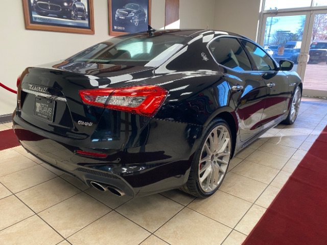 Used 2019 Maserati Ghibli S GranSport RWD image 7
