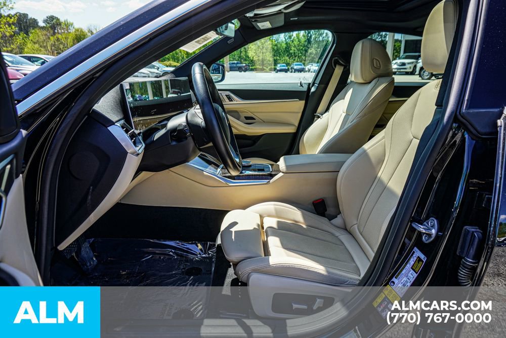 Used 2022 BMW i4 eDrive40 image 19