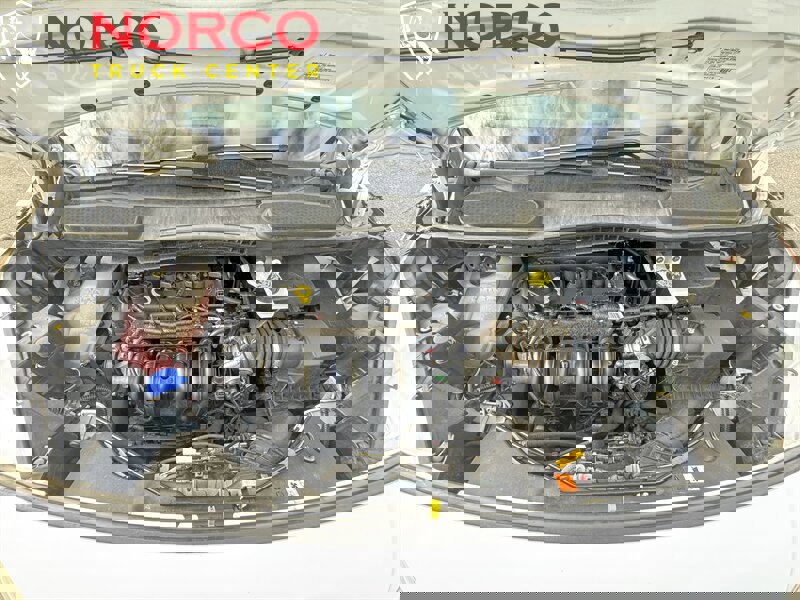 Used 2018 Ford Transit Connect XLT image 28