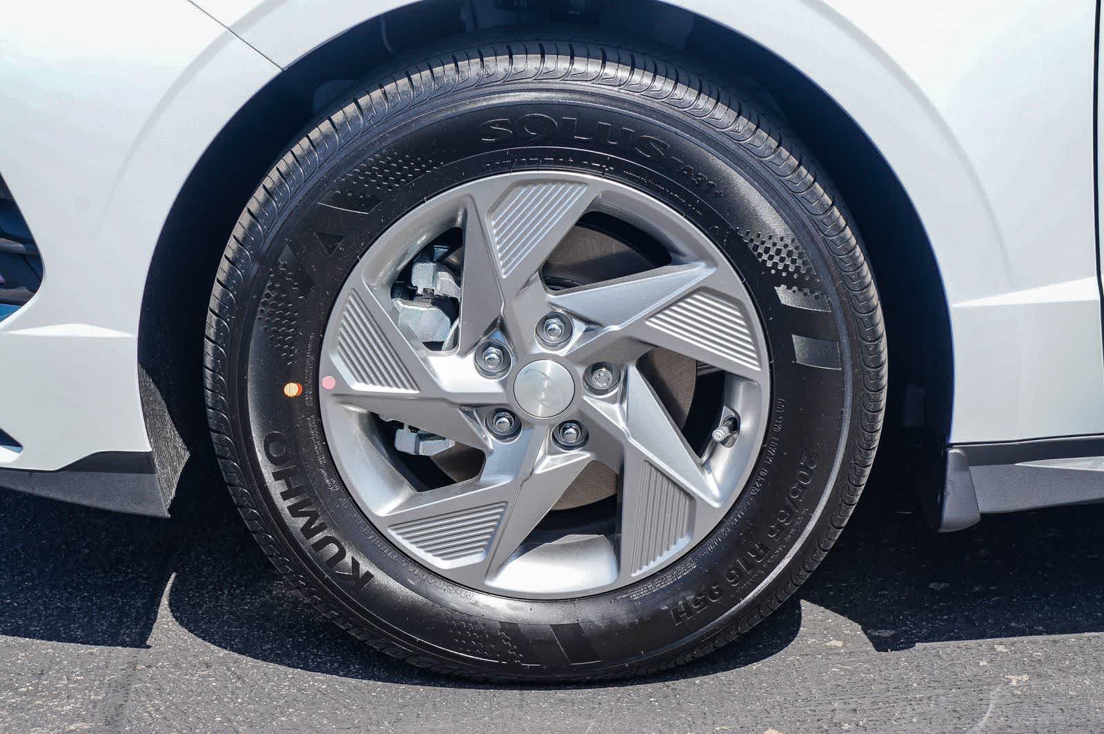 New 2025 Hyundai Sonata SE FWD image 9