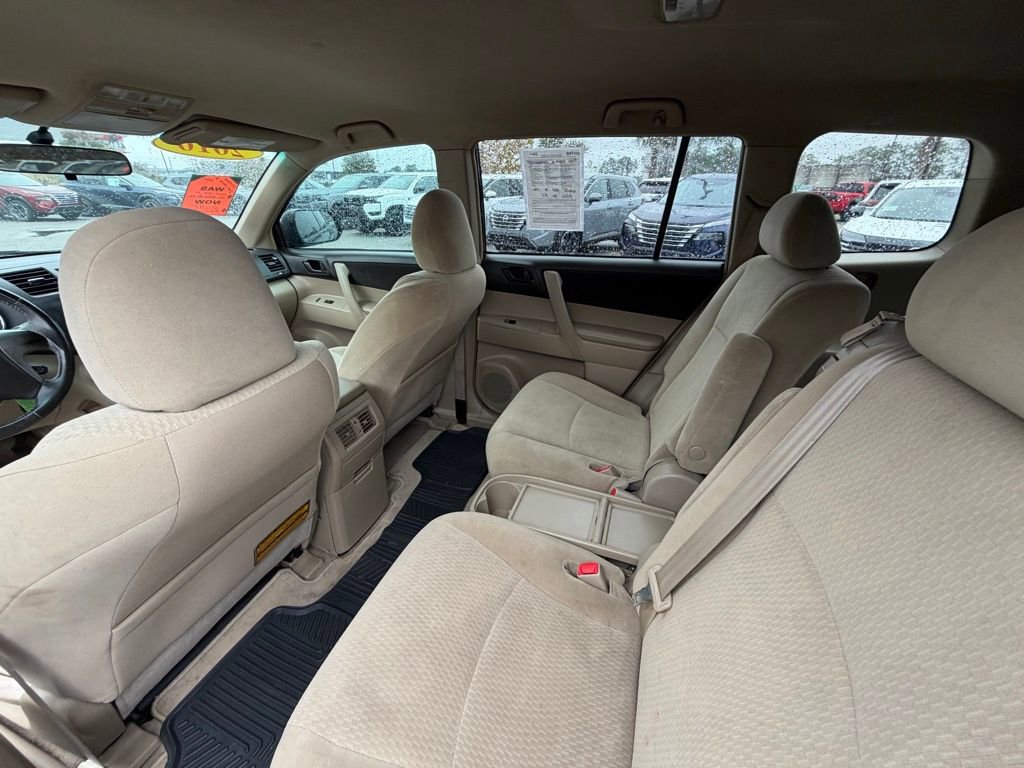 Used 2010 Toyota Highlander 2WD image 19