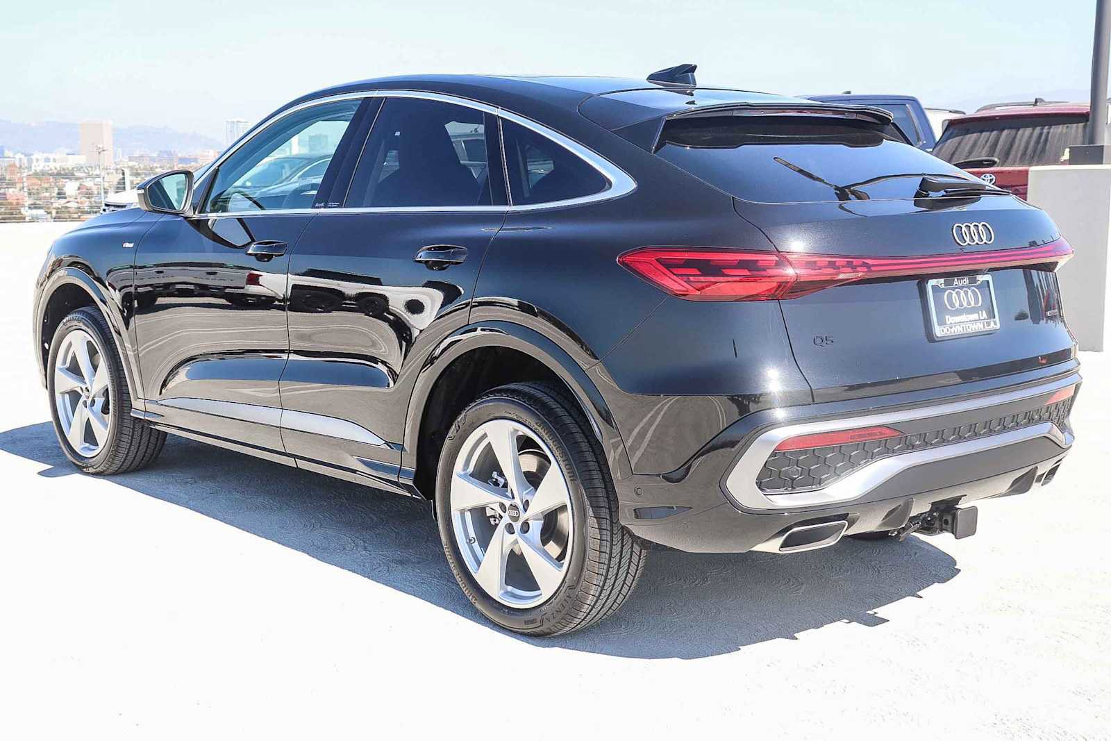 New 2025 Audi Q5 Premium Plus image 6