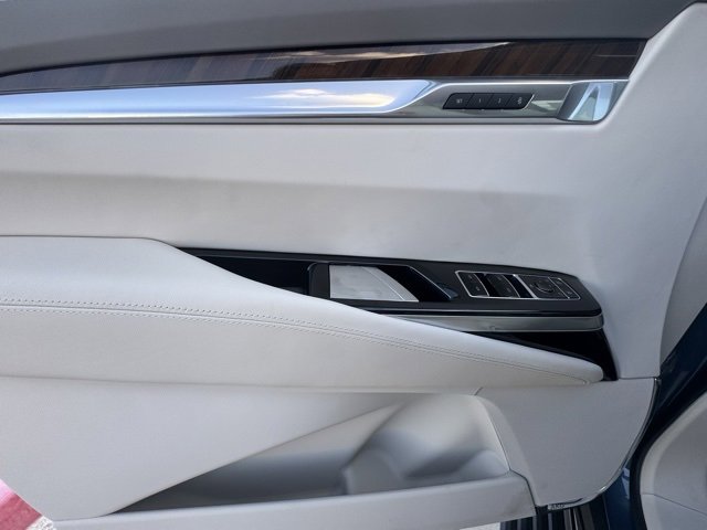 New 2026 Cadillac Escalade Platinum Luxury image 13