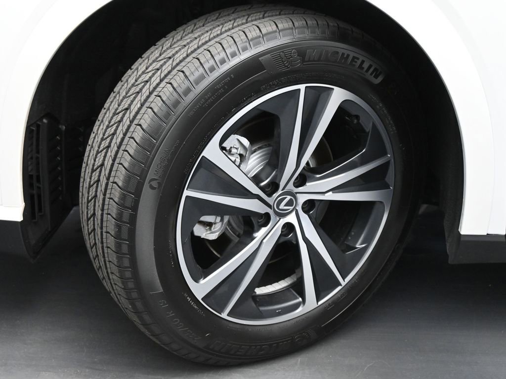 Used 2023 Lexus RX 350h w/ Accessory Package (Z1) image 21